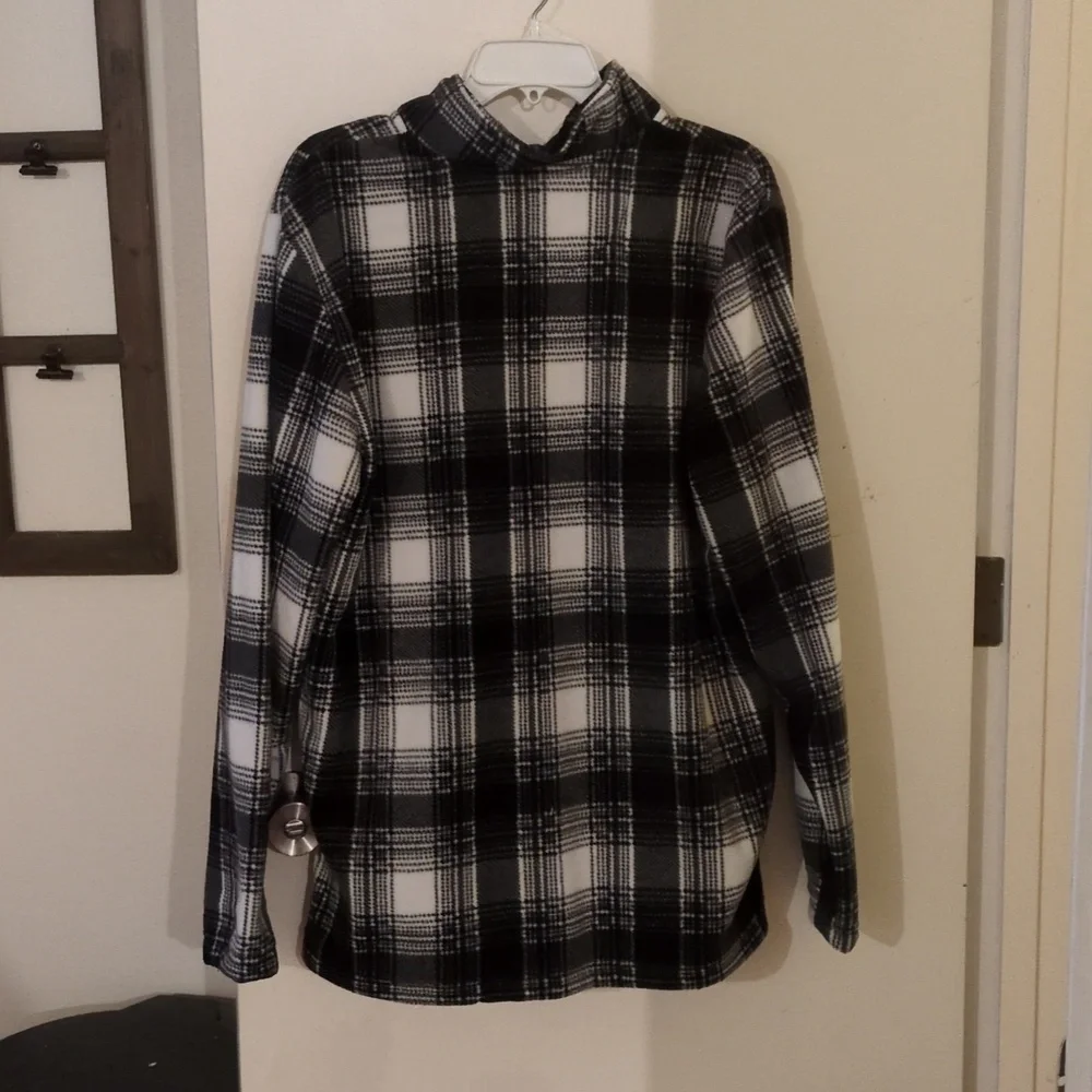 Men's Roper Fleece Pullover, Medium NWT - Picture 3 of 3